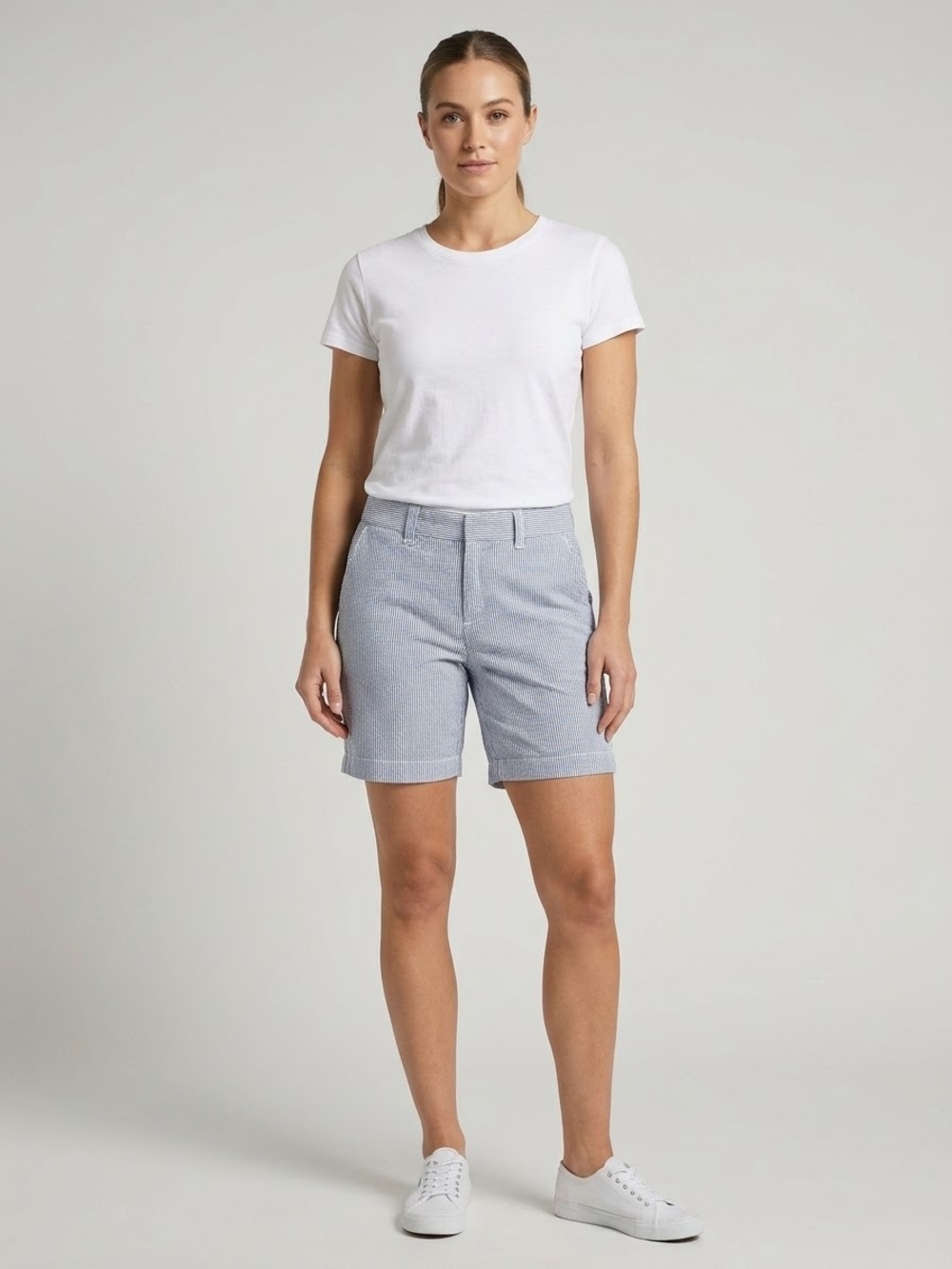 Tommy Hilfiger Blue And White Tailored Bermuda Shorts Nautical Size 10